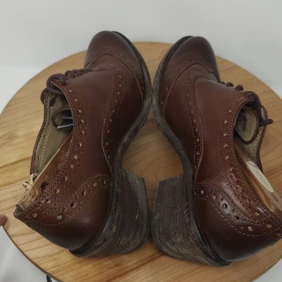 Frye Maggie Perf Oxford Wingtip Heeled Booties- Womens- Size 7-Brown-Leather - Picture 9 of 12